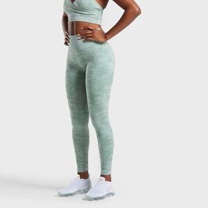 🔥SALE🔥 Gymshark Camo Seamless Leggings